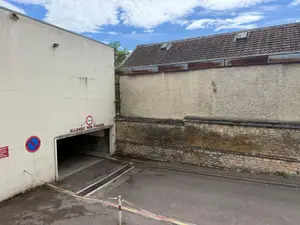 Garage et parking a vendre Troyes 10000 Aube 10 12 m2 1 pièce 16000 euros 10010/467 001