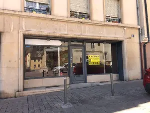 Location fonds et murs commerciaux Chalon-sur-Saône 71100 Saône-et-Loire 71 31 m2 660 euros 13783/585 001