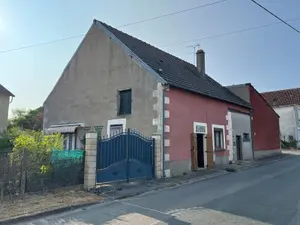 Maison a vendre Issoudun 36100 Indre 36 68 m2 3 pièces 75400 euros JA/832 001