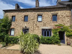 Maison a vendre Ambrières-les-Vallées 53300 Mayenne 53 187 m2 7 pièces 192400 euros 53075DLS26019 001