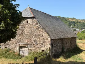 Divers a vendre Saint-Martin-Valmeroux 15140 Cantal 15 84800 euros 15060/1286 001