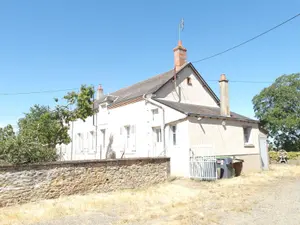 Propriete a vendre Châteaumeillant 18370 Cher 18 98 m2 5 pièces 119392 euros 23010-113828 001
