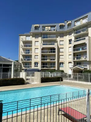 Appartement a vendre Mérignac 33700 Gironde 33 23 m2 1 pièce 139100 euros 016/1120 001