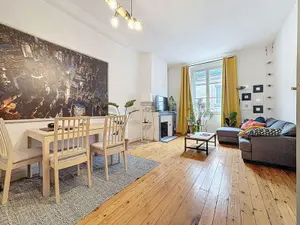 Appartement a vendre Bordeaux 33000 Gironde 33 48 m2 2 pièces 239200 euros 016/1121 001