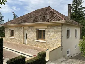 Maison a vendre Gourdon 46300 Lot 46 180 m2 6 pièces 260500 euros 46041/464 001