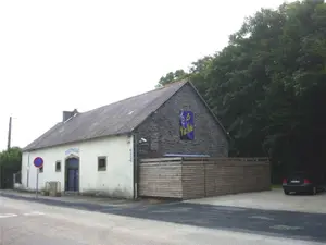 Fonds et murs commerciaux a vendre Châteaulin 29150 Finistère 29 160 m2 6 pièces 96300 euros 060/1384 001