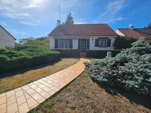 Maison a vendre Mehun-sur-Yèvre 18500 Cher 18 120 m2 5 pièces 209600 euros 142608M 001