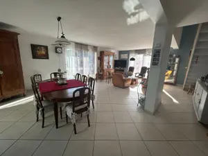 Maison a vendre Chalonnes-sur-Loire 49290 Maine-et-Loire 49 166 m2 6 pièces 333585 euros 12516/1342 001