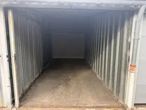 Garage et parking a vendre Quimper 29000 Finistère 29 13 m2 1 pièce 23848 euros LD/MGR 001