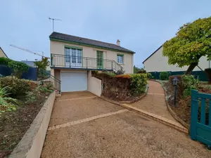 Location maison Château-Gontier-sur-Mayenne 53200 Mayenne 53 92 m2 5 pièces 850 euros 12739/2 001