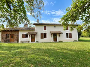 Maison a vendre Bazas 33430 Gironde 33 142 m2 5 pièces 236000 euros 33062-48 001
