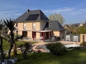 Maison a vendre Bourgbarré 35230 Ille-et-Vilaine 35 246 m2 10 pièces 914080 euros 134/4324 001