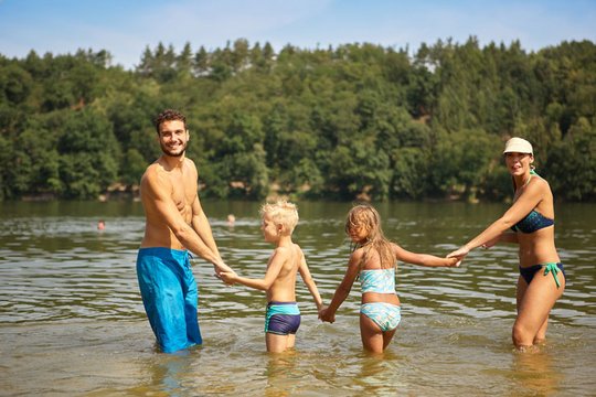 Baignades : attention à la qualité de l'eau !