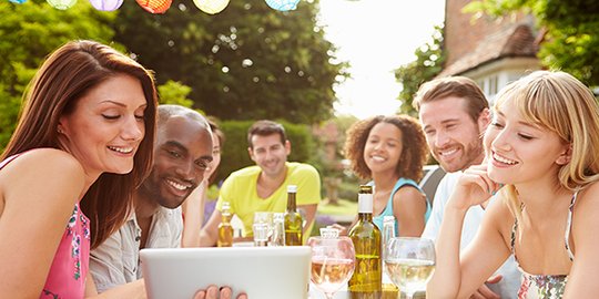 "Fête des voisins" Enquête immonot sur les relations de voisinage