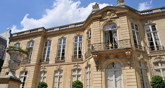 Deux nouveaux ministres Le logement et la ville en pleine reconstruction