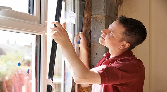 Construire sa maison soi-même pour vivre dangereusement ?