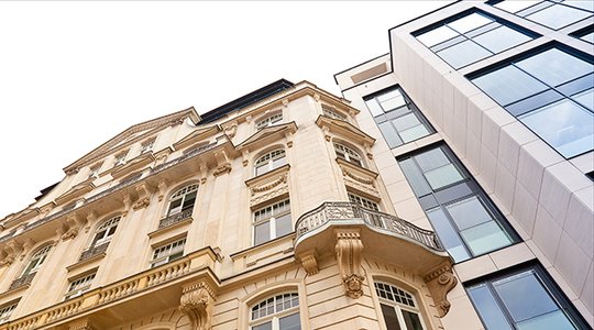 Neuf ou ancien : de quel côté penche la balance ?