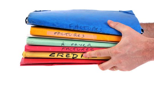 Surendettement : comment s'en sortir ?