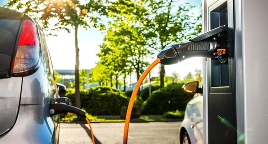 Voiture électrique Le courant passe bien !
