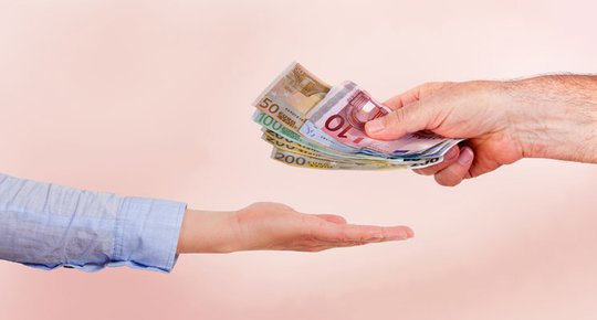 Dons aux associations Quand la générosité s'envole !