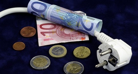 Pourquoi utiliser un comparateur d'électricité pour réduire ses factures ?