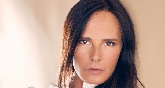 Nathalie Marquay Pernaut Elle nous invite à lire dans ses pensées !