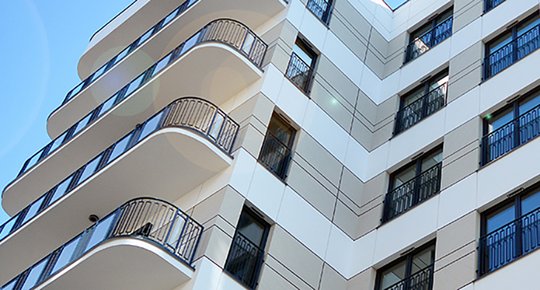 Mieux chauffer votre copropriété Le match gaz / granulés