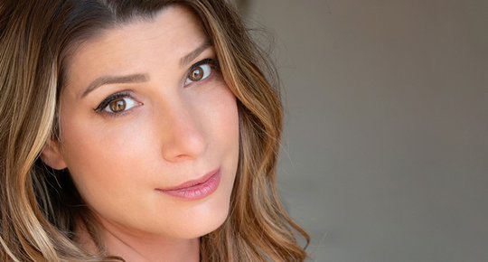 Chloé Nabédian La météo des phénomènes naturels sur tous les continents