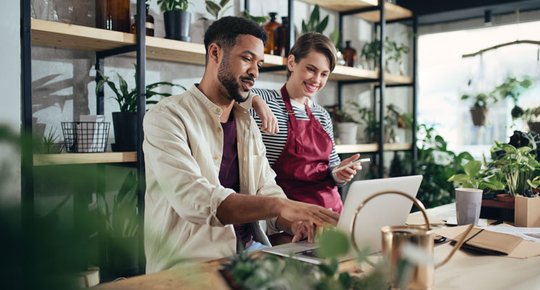 Conjoints et partenaires en affaires : pour quel statut opter ?