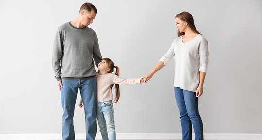 Comment le divorce impacte les droits des parents sur leurs enfants