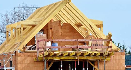 Rénovation de maison : quand repenser votre assurance habitation ?