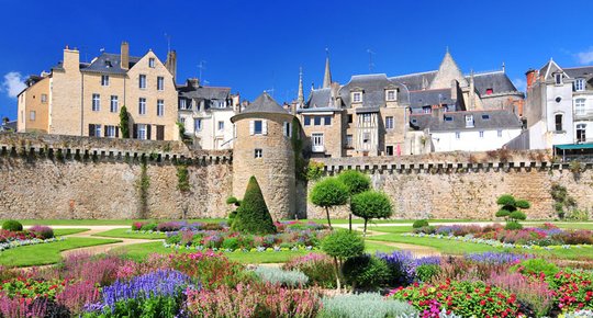 Vannes : cité médiévale au grain de folie