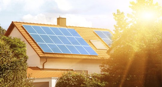 Les panneaux solaires : une solution d'avenir pour l'autoconsommation
énergétique