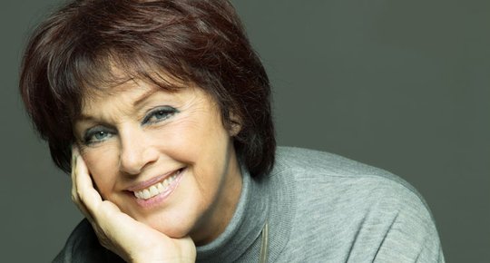 Anny Duperey : une écrivaine sur scène…