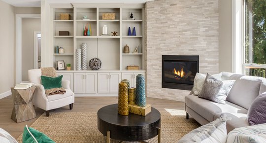 Tendances déco 2026 : les couleurs qui réchauffent votre intérieur et valorisent
votre bien immobilier
