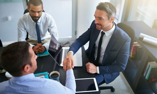 Projet professionnel : le duo notaire-courtier pour sécuriser votre financement