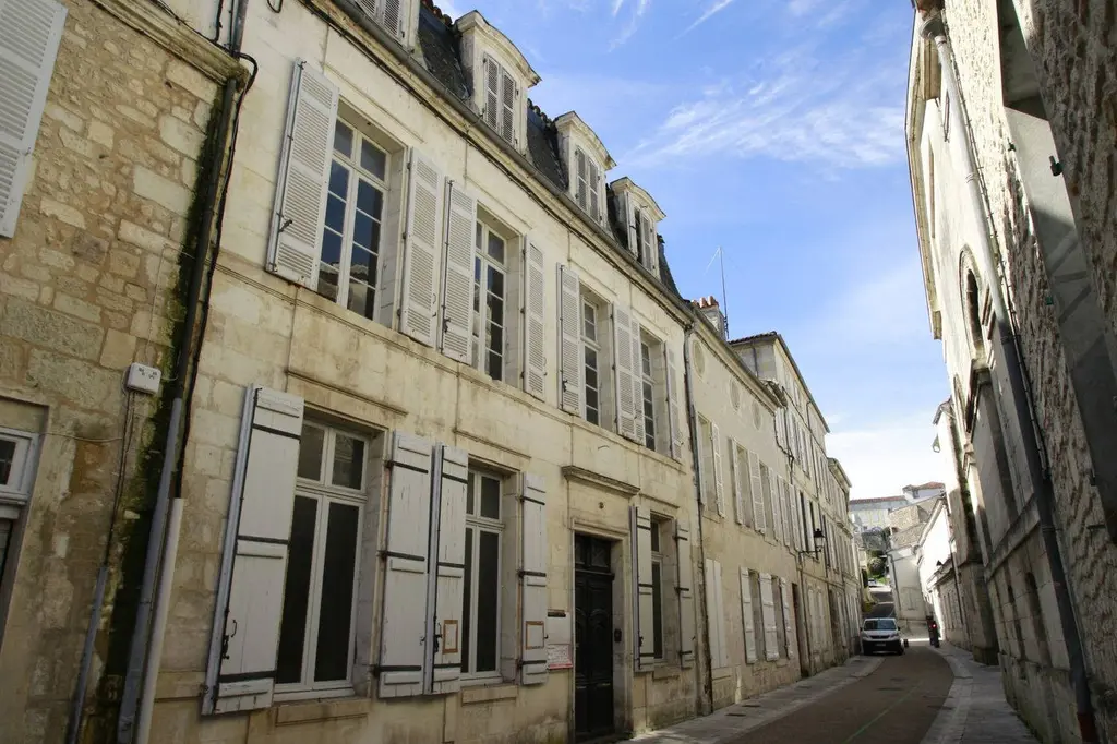 Programme neuf Saintes 17100 Charente-Maritime 17 de 190328 à 378200 MDCS-33109 004