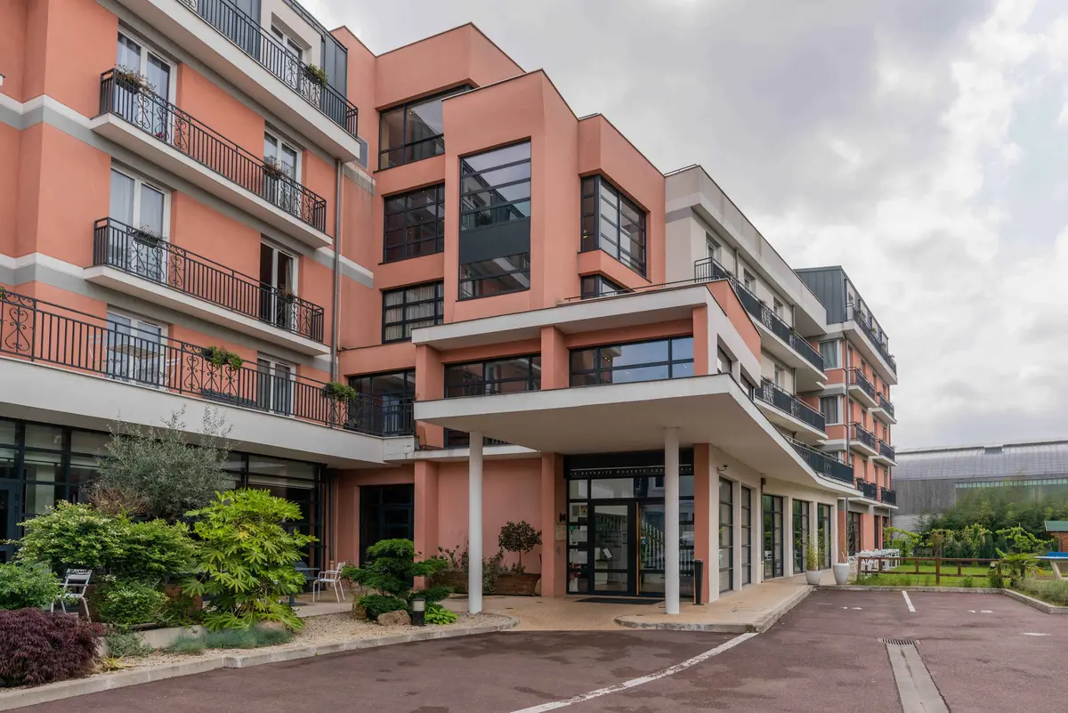 Programme neuf Drancy 93700 Seine-Saint-Denis 93 de 259508 à 325924 MDCS-31718 002